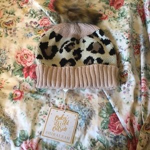 NWT NEVER WORN Leopard Print Beanie